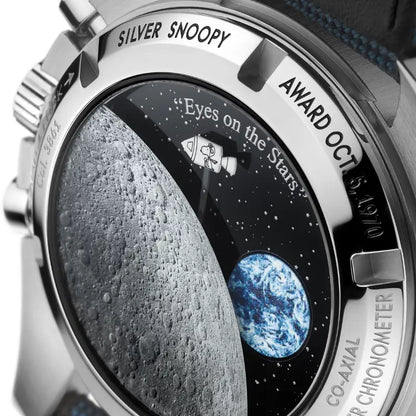 Speedmaster Anniversary Series Silver Snoopy Award