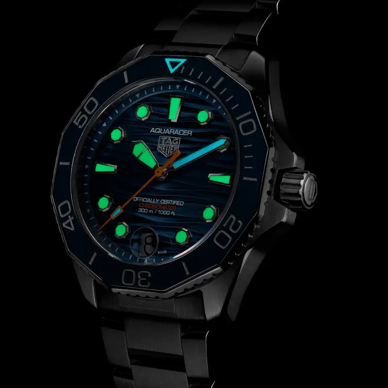 T. H. Aquaracer Professional 300 Date Blue 42mm