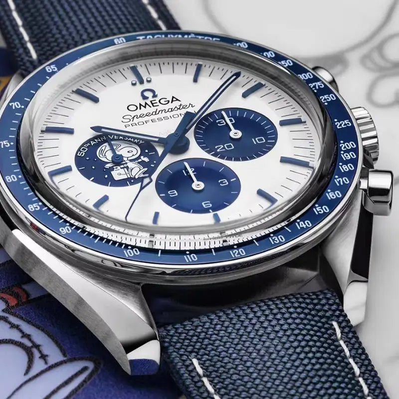 Speedmaster Anniversary Series Silver Snoopy Award
