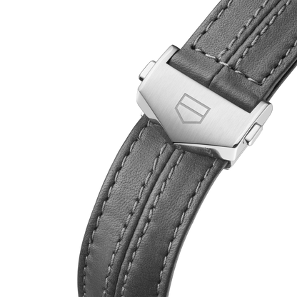 T. H. Carrera Porsche 44 mm
